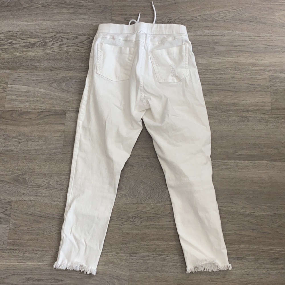 White jeans - Picture 2 of 4